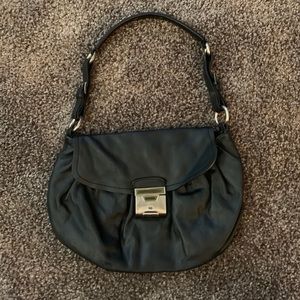Robert Pietri black bag